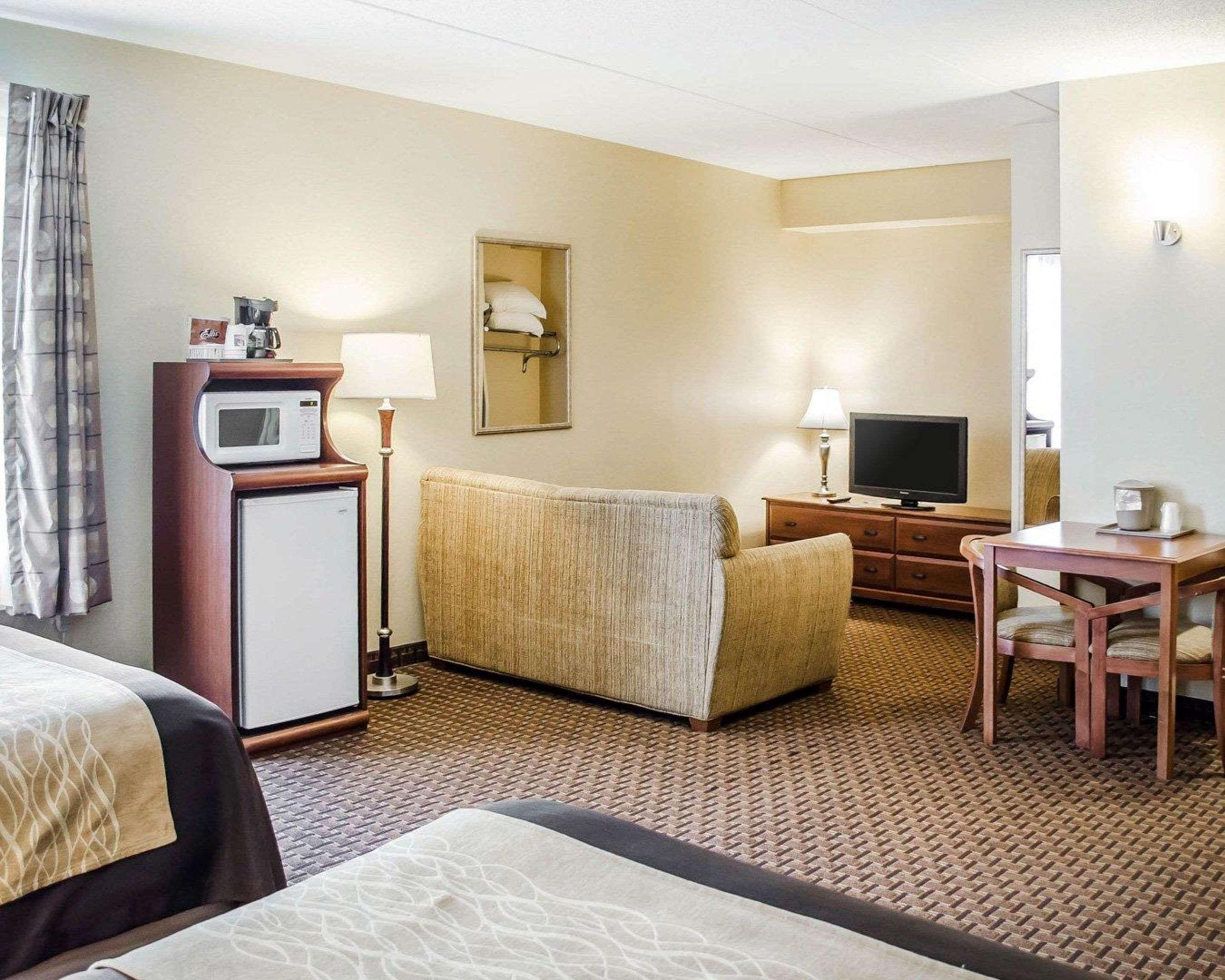 Comfort Inn Mechanicsburg - Harrisburg South Екстериор снимка