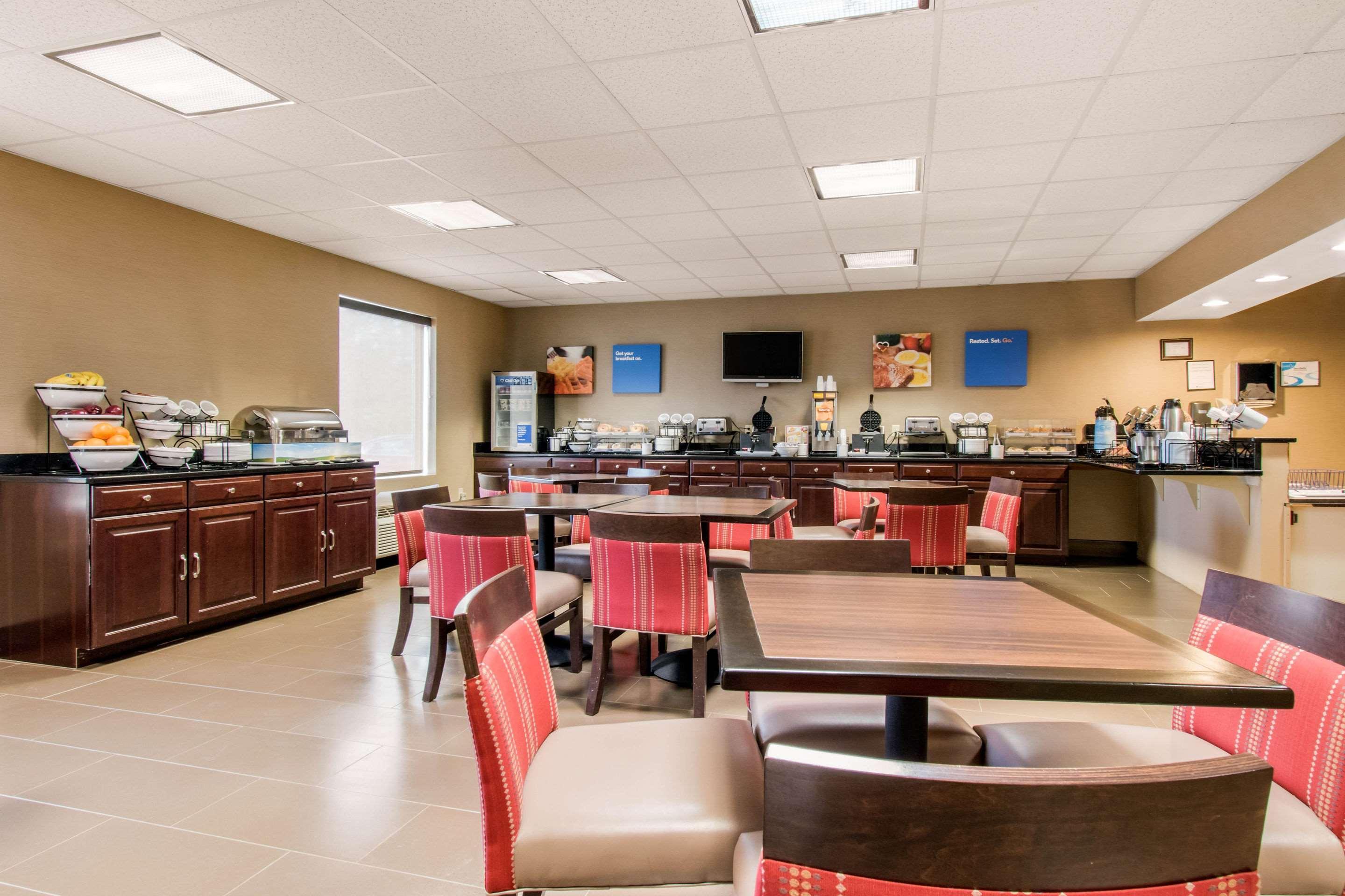 Comfort Inn Mechanicsburg - Harrisburg South Екстериор снимка