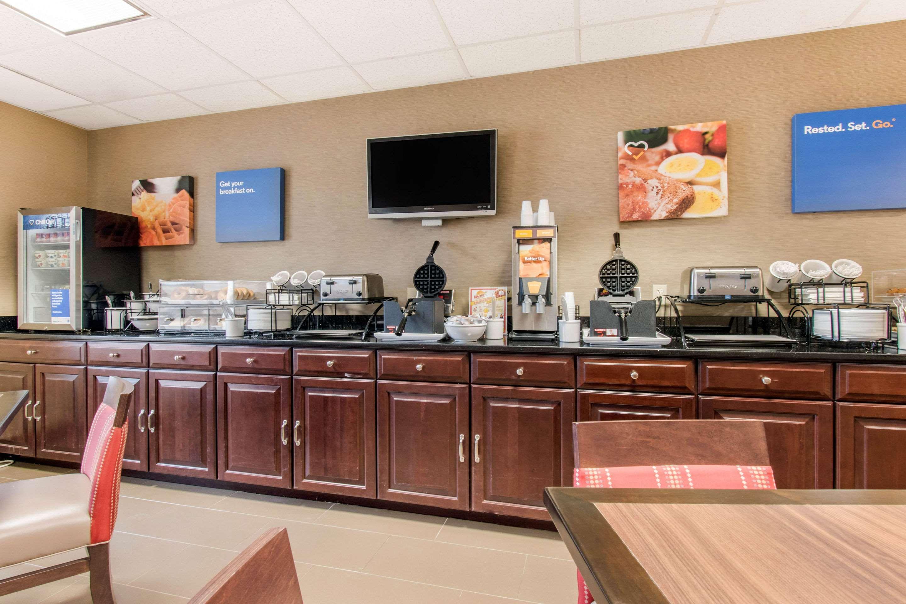 Comfort Inn Mechanicsburg - Harrisburg South Екстериор снимка